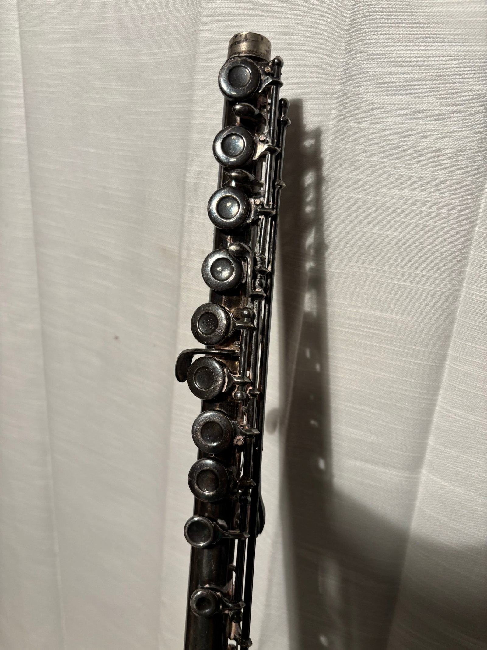 Antique Pedler Co. Silver Plate Flute, Elkhart Ind., Serial No. 61832: Antique silver-plated flute manufactured by The Pedler Company of Elkhart, Indiana, a known early 20th-century American instrument maker. Marked “The Pedler Co., Elkhart Ind.” with serial numb