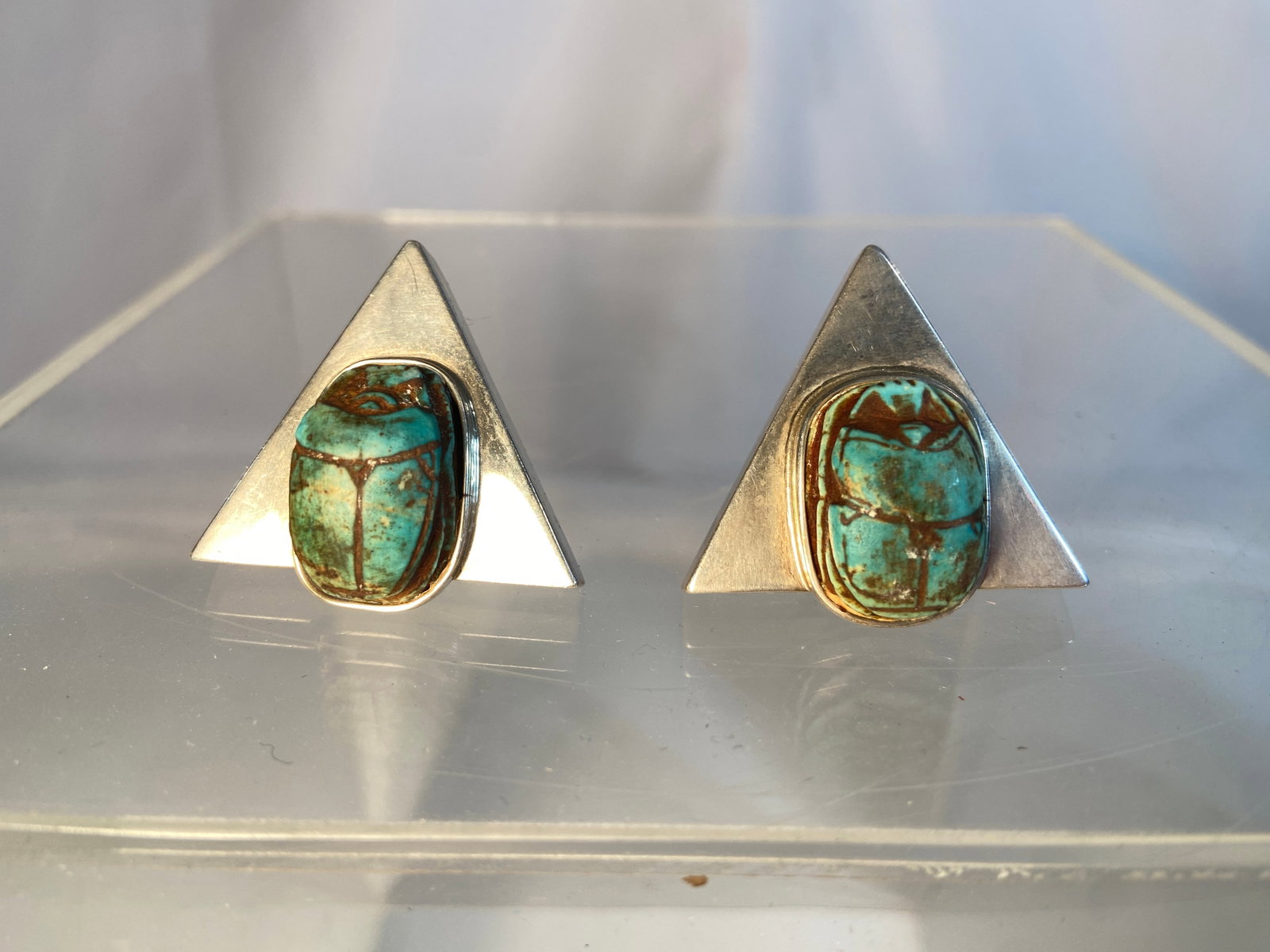 Pair of Vintage Silver Scarab Clip-On Earrings (1 of 8)
