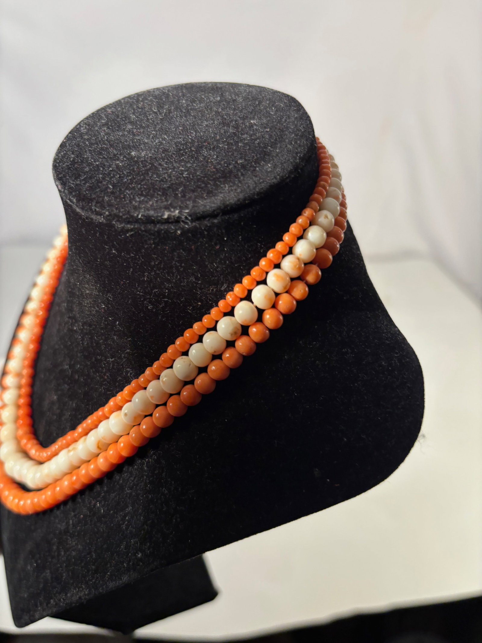 Three-Strand Coral Bead Necklace - 4