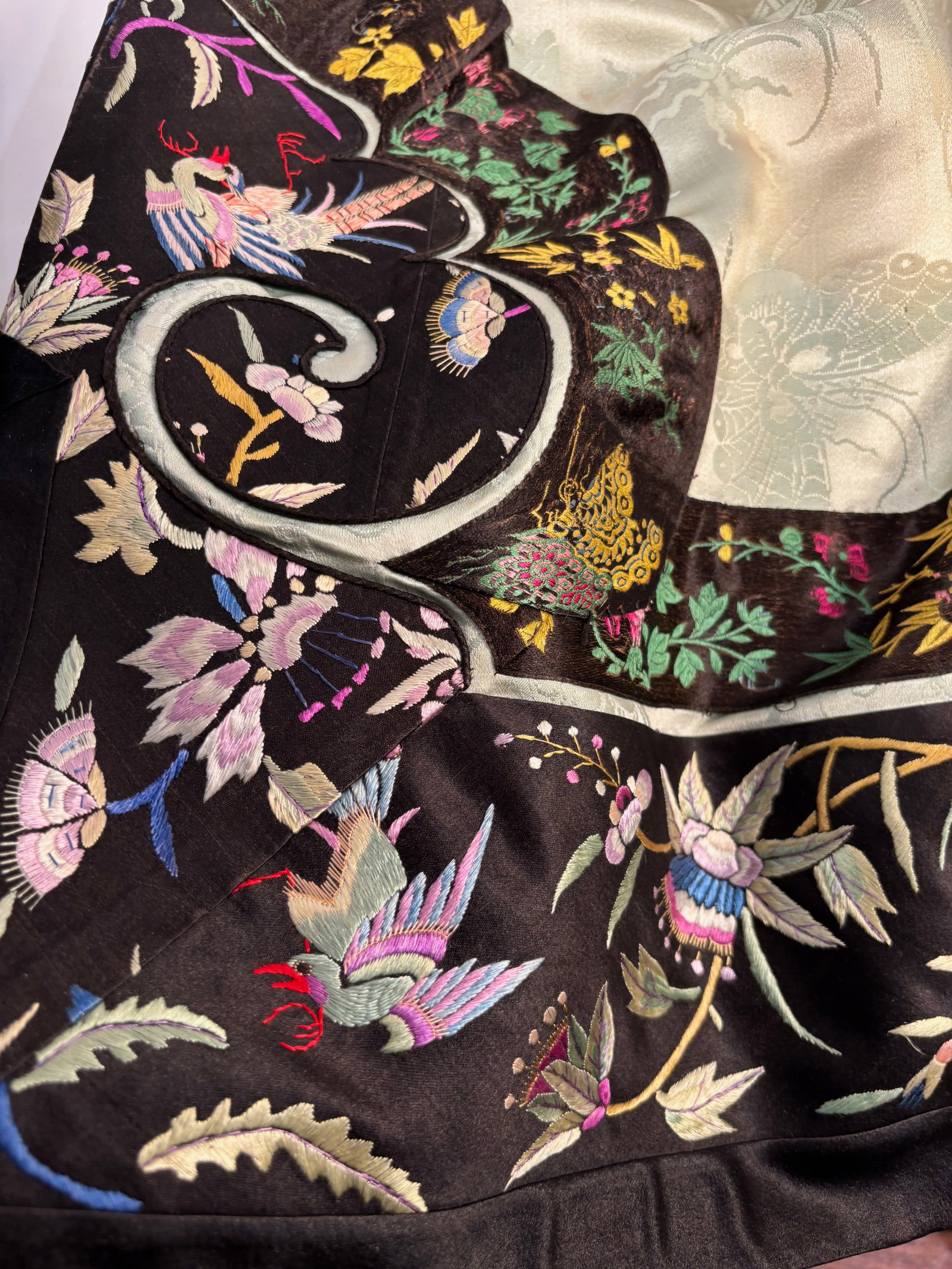 A Chinese Embroidered Silk Jacket - 18