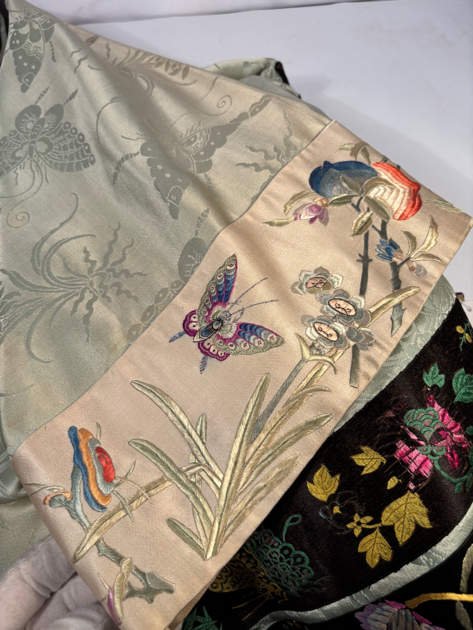 A Chinese Embroidered Silk Jacket - 19