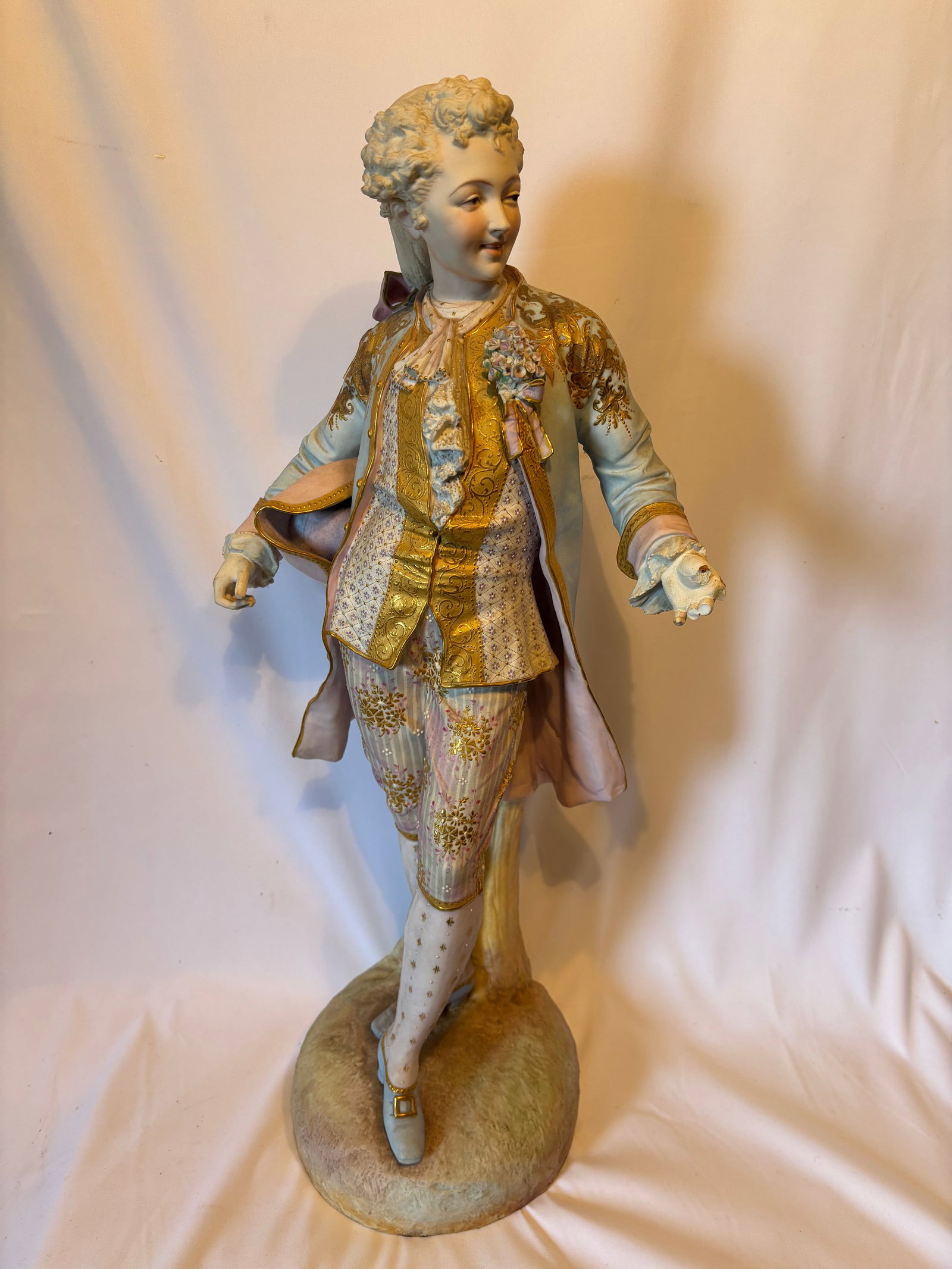 19th Century French Bisque Porcelain Figure of a Noble Youth (1 of 13)
