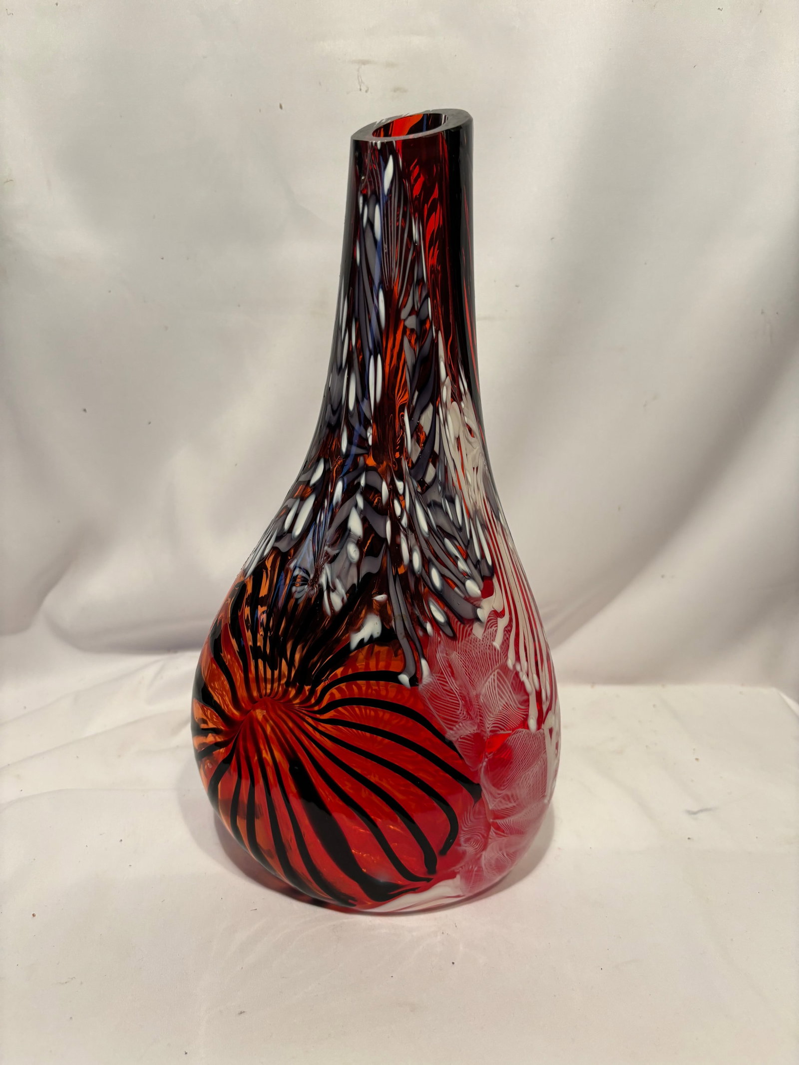 Murano Style Hand Blown Art Glass Bud Vase (1 of 14)
