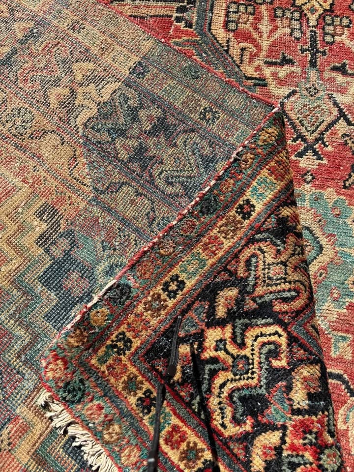 Antique Persian wool rug - 9
