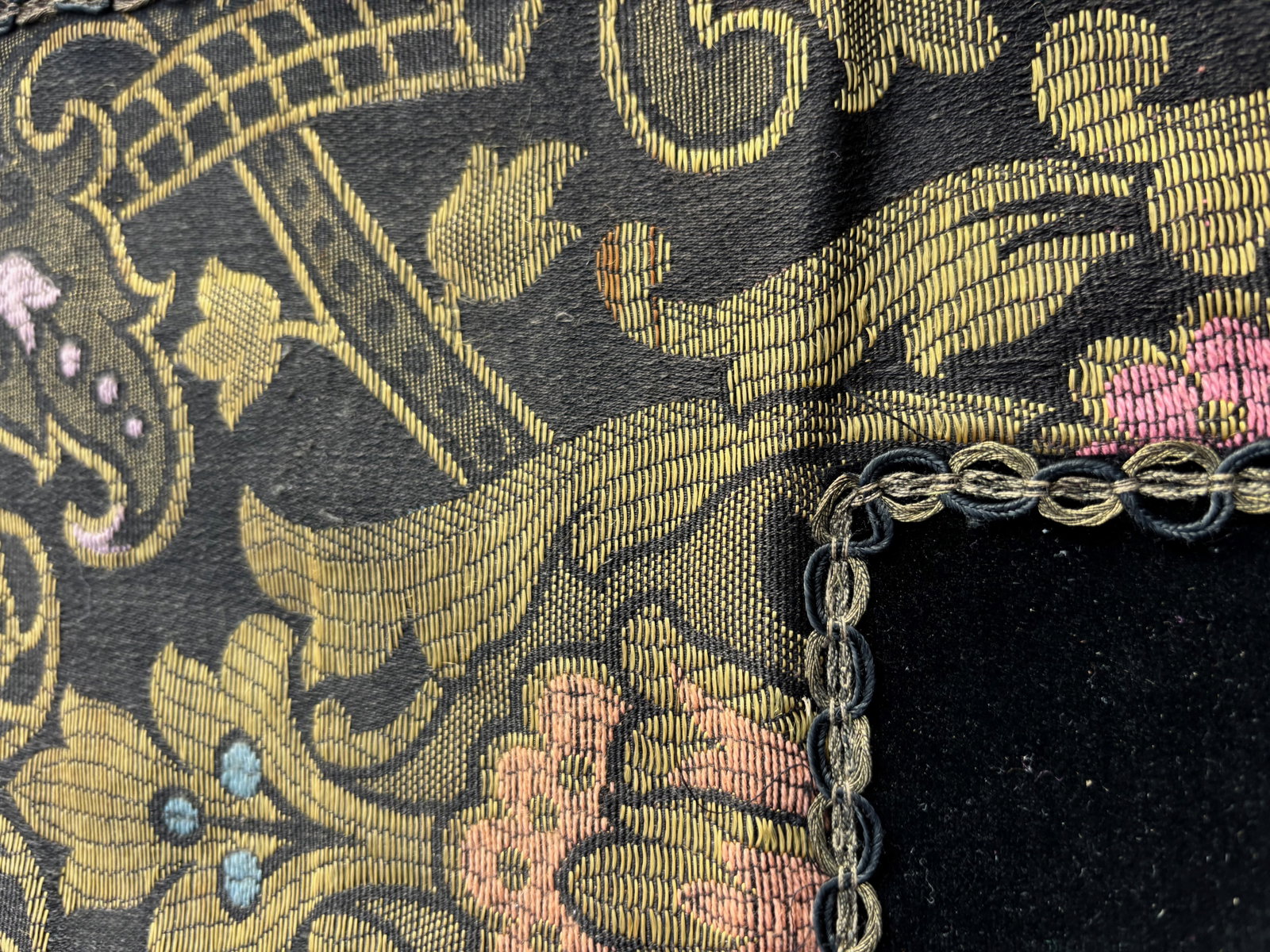 Set of 2 Antique European Velvet and Brocade Panels, Likely French or Italian, Late 19th–Early: A striking pair of antique textile fragments finely woven in cut and voided velvet with brocade detailing. • The larger black panel features a symmetrical design of stylized tulips and acanthus s