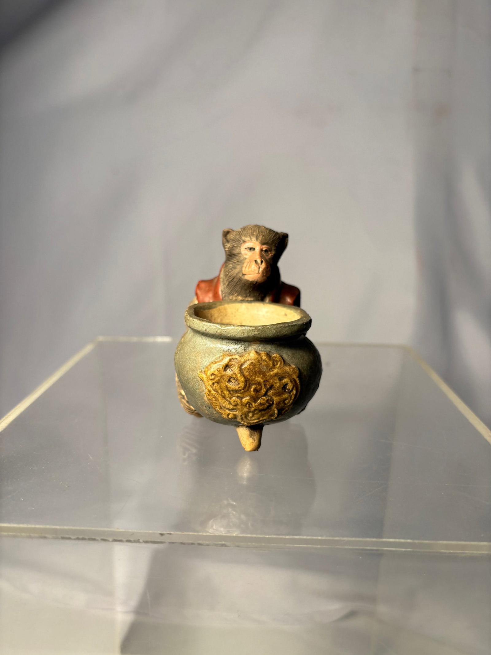 Japanese Monkey Form Water Dropper (Suiteki), Tripod Censer Style (1 of 10)