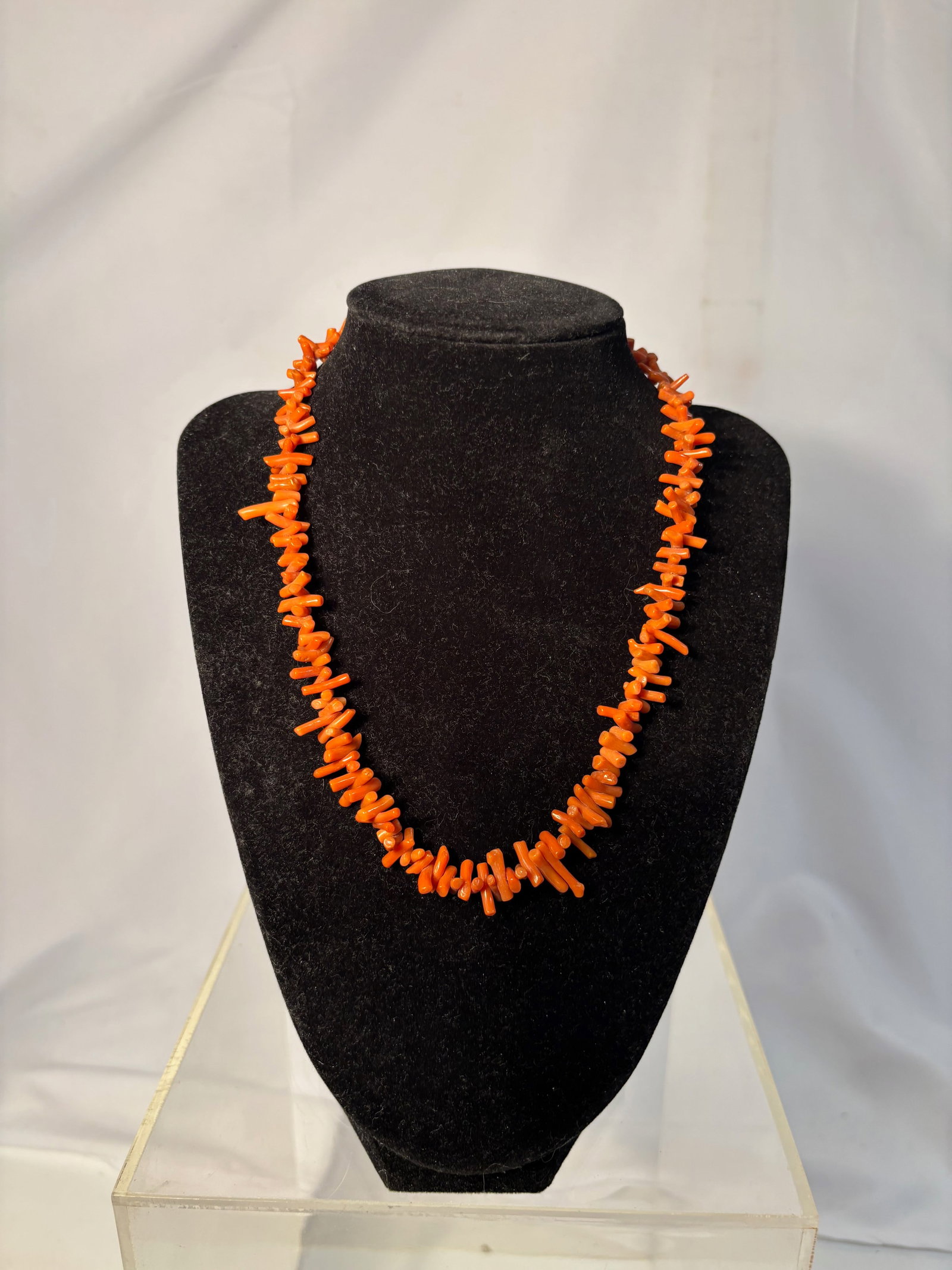 A Vintage Coral Chip Bead Necklace with Sterling Silver Clasp