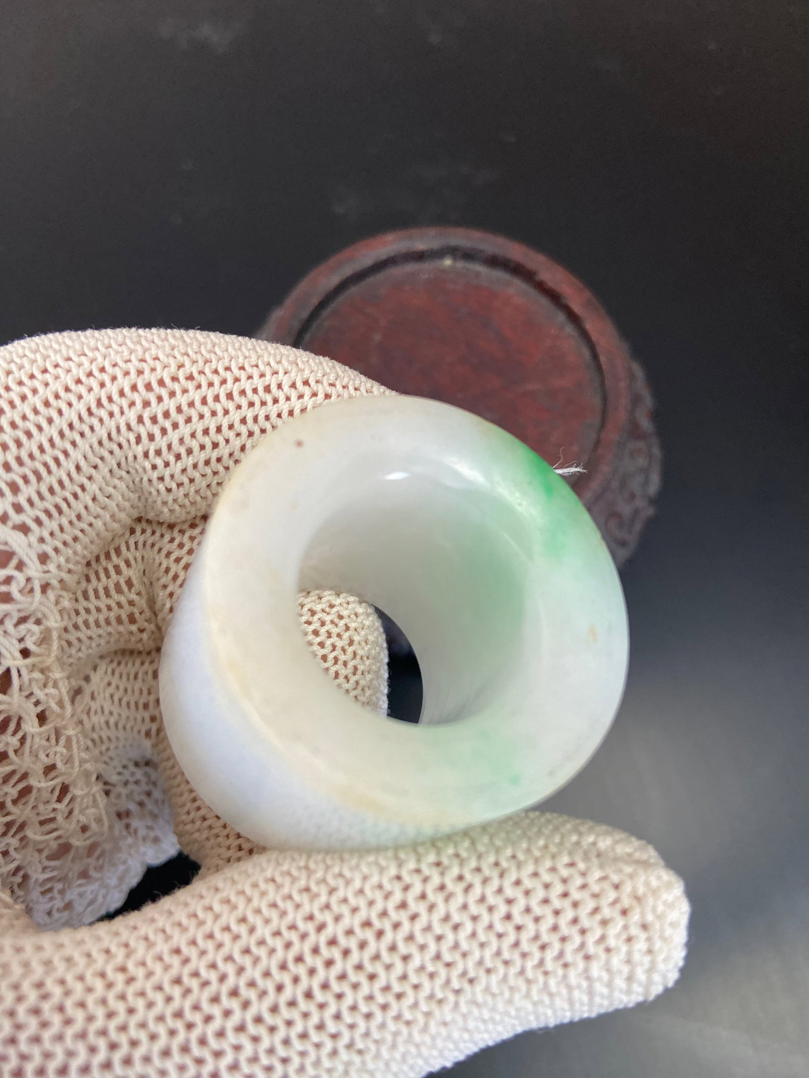 A Chinese jadeite archer ring - 9