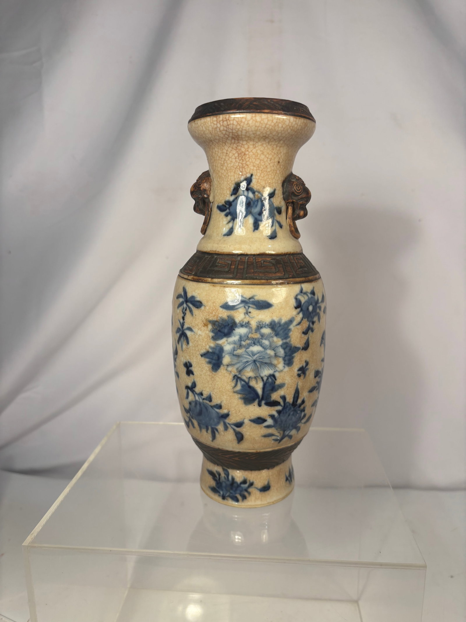 Chinese Nanking Crackle-Glazed Blue and White Vase with Birds and Flowers, Late Qing Dynasty 19th