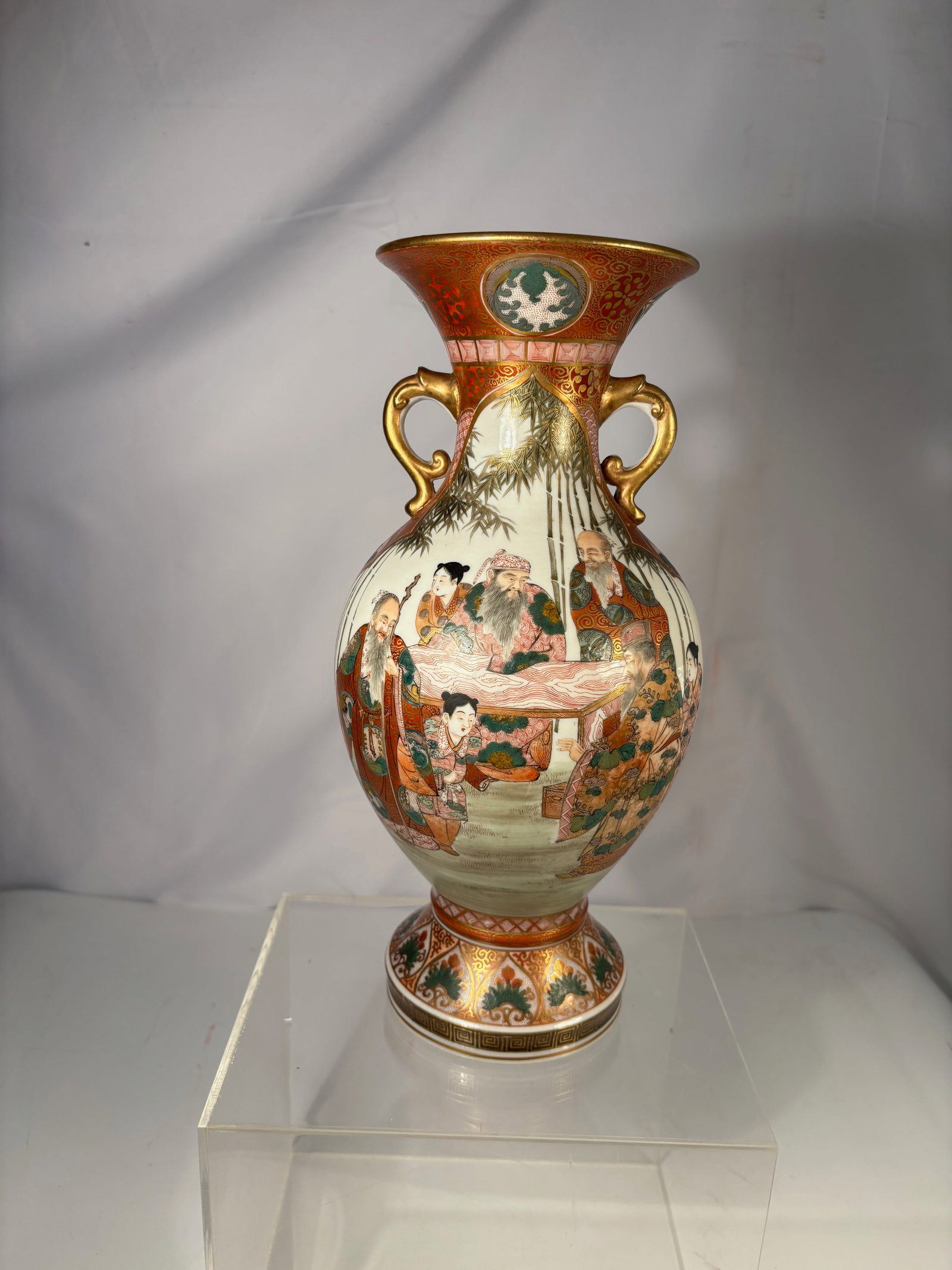 A Japanese Kutani Porcelain Vase Signed “Kutani Kiln Zensh? Sei