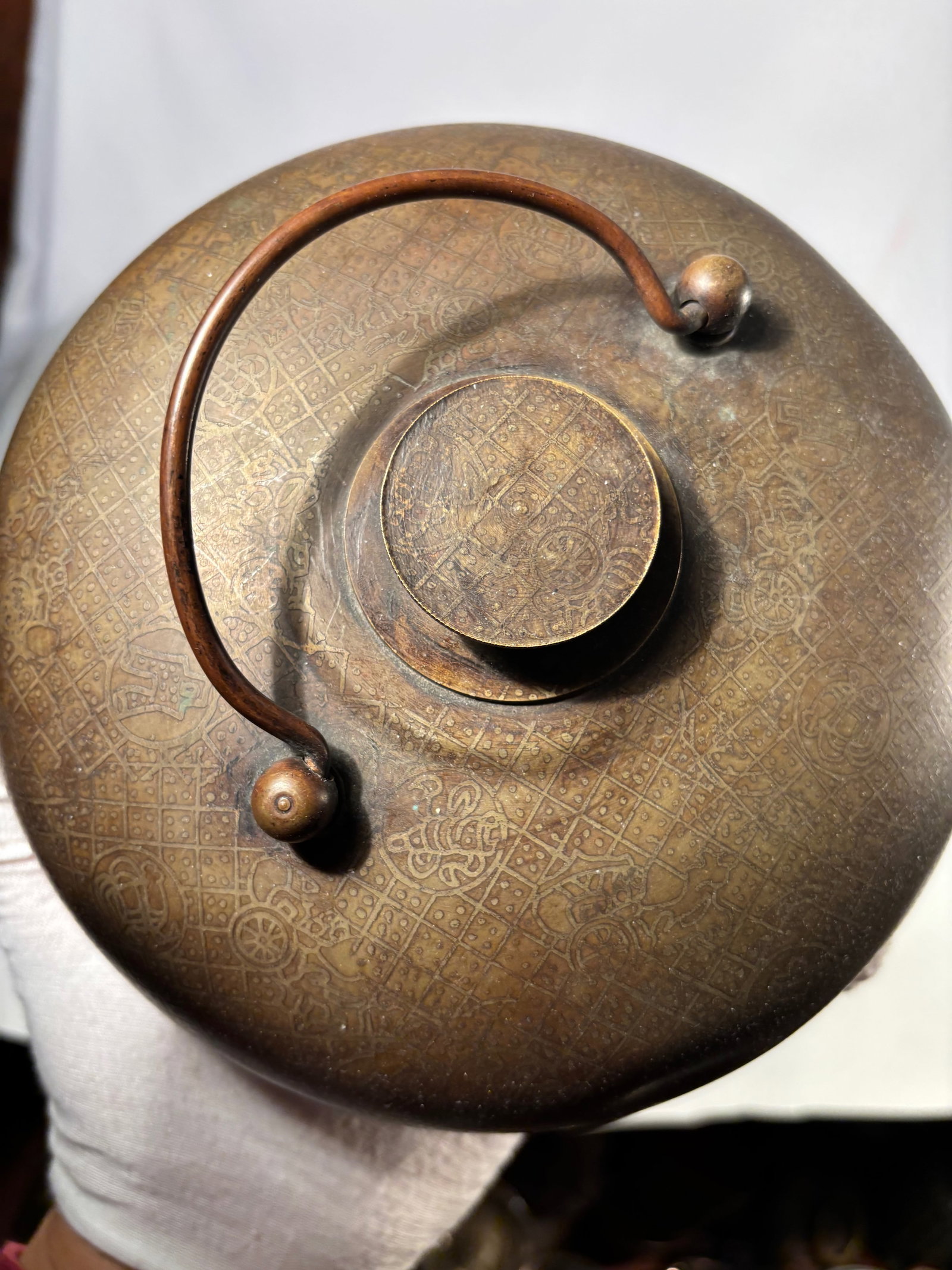 A Chinese Bronze Hand Warmer with Engraved Decoration, Daoguang Mark