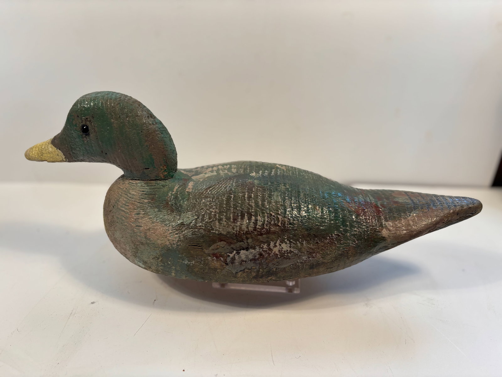 Vintage Hand-Carved Wooden Mallard Canvasback Pintail Decoy: Pintail Style, Rustic Green Paint ;Dimensions?6 inches high x 5 inches wide x 16 inches length