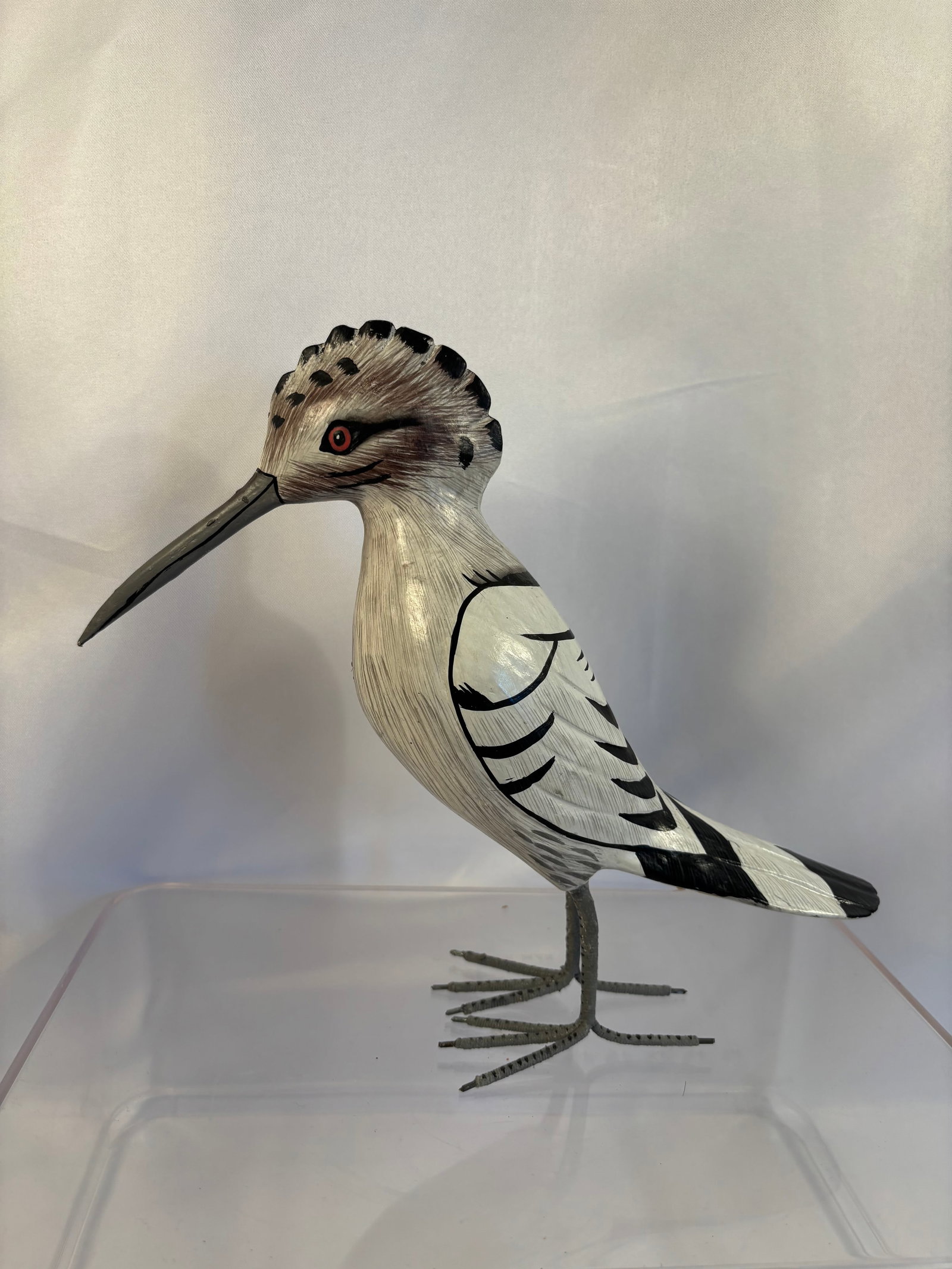 Vintage Hand-Painted Carved Hoopoe Bird Figure: A charming carved and hand-painted bird figures depicting hoopoes, each modeled with a long pointed bill, raised feather crest, inset eyes, black-and-white patterned wings and slender metal legs. Heig