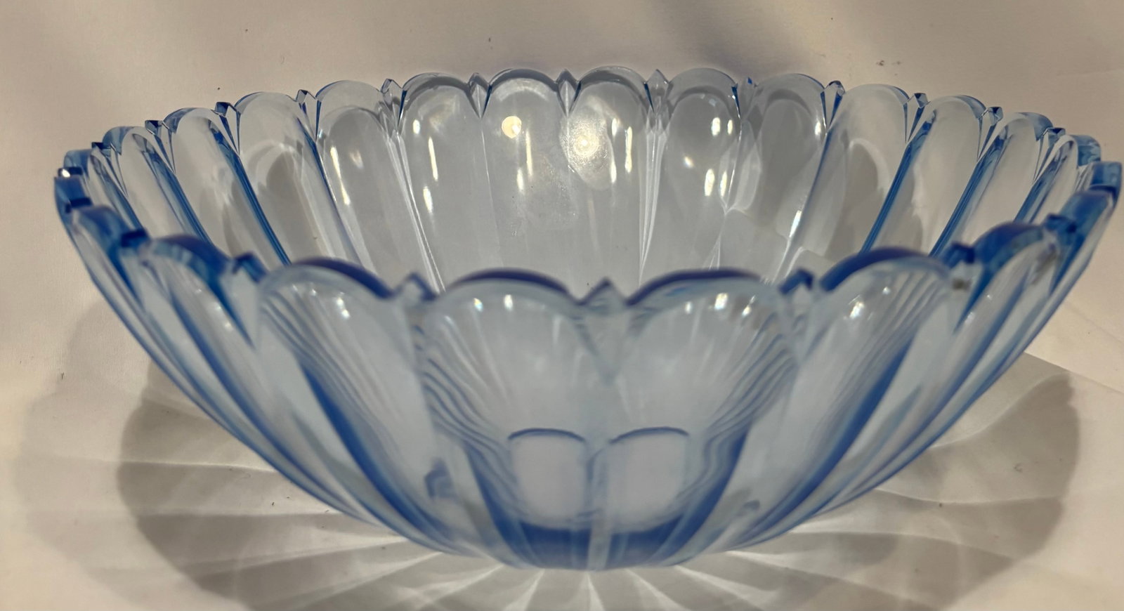 Signed European Art Glass Blue Petal Form Bowl, 20th Century (1 of 12)