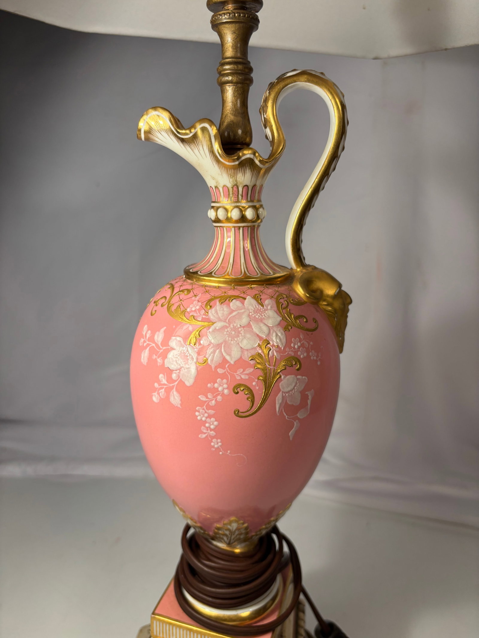 Victorian Minton Style Pink Porcelain Ewer Table Lamp (1 of 9)