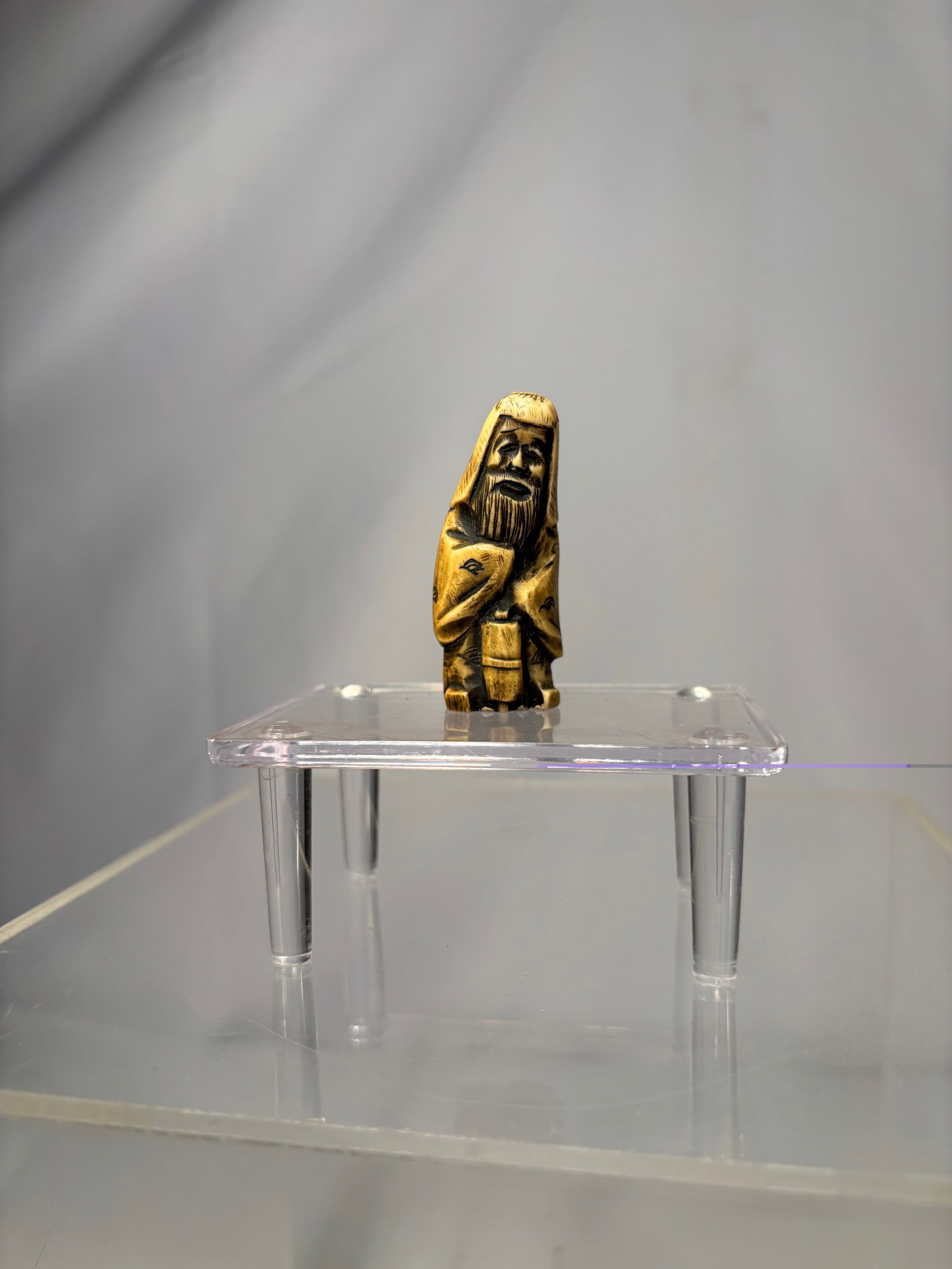 A Japanese Figural Netsuke, Carved Bone Standing Figure, Signed (Hisakazu / Ky?ichi) (1 of 7)