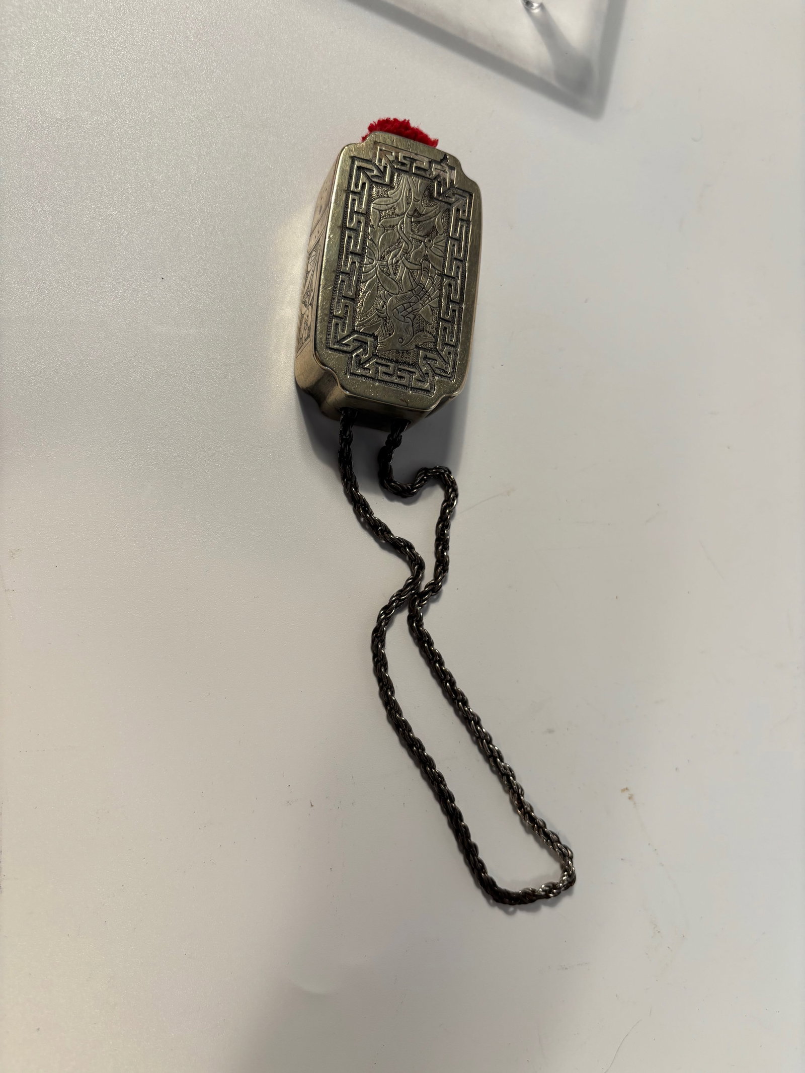 A Chinese White Brass (Baitong) Snuff Box - 9