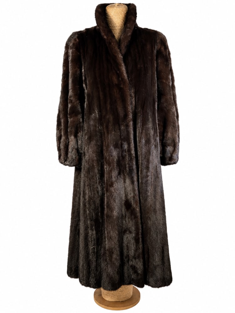 Vintage BLACKGLAMA Dark Ranch Mink Full-Length Fur Coat by Victor Furs (1 of 6)