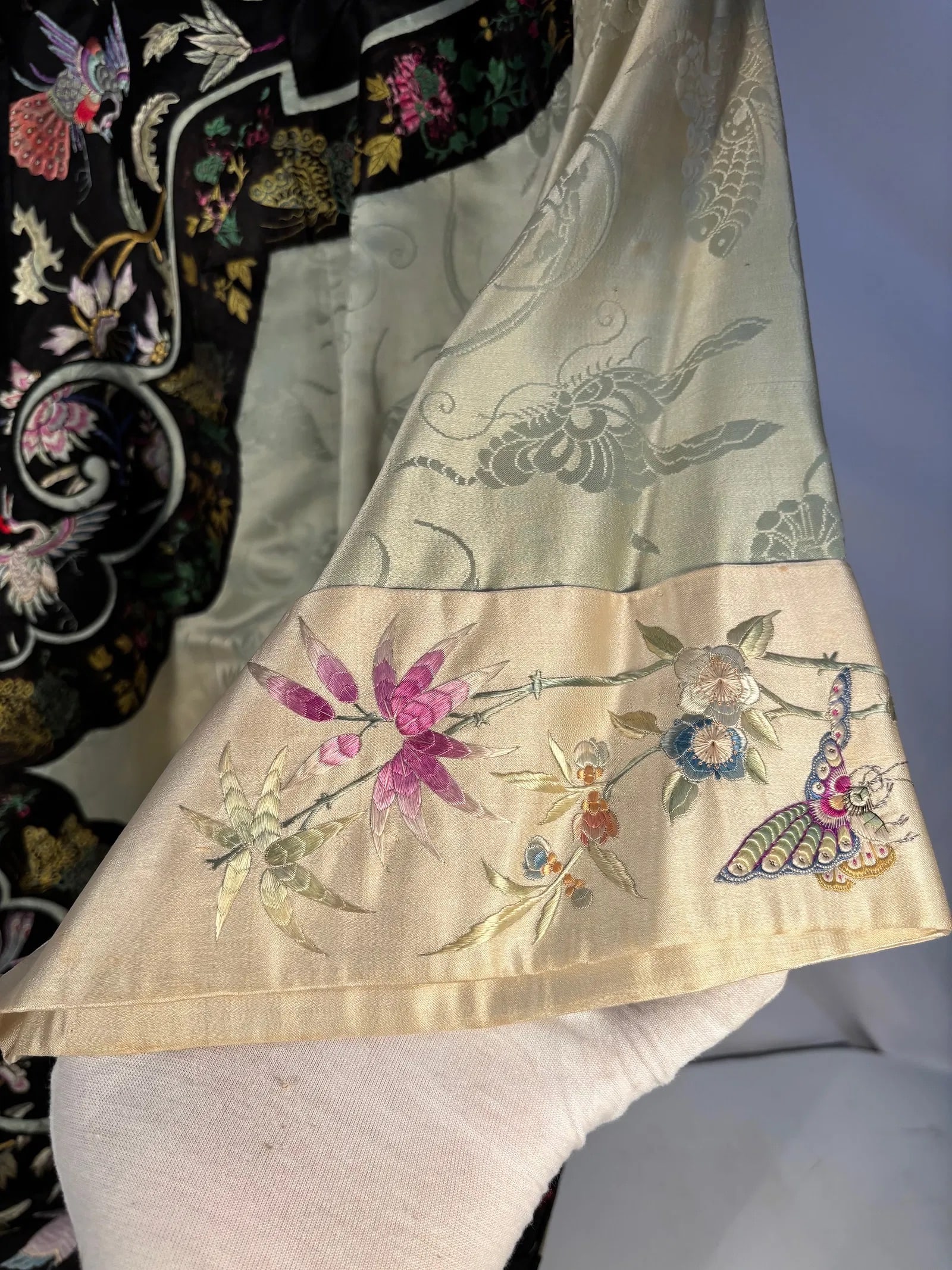 A Chinese Embroidered Silk Jacket - 3