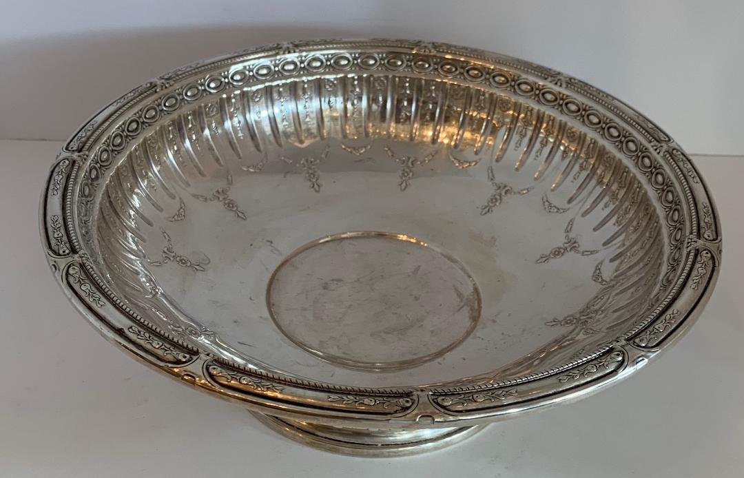 Gorham Sterling Silver Marie Antoinette Center Bowl (1 of 4)