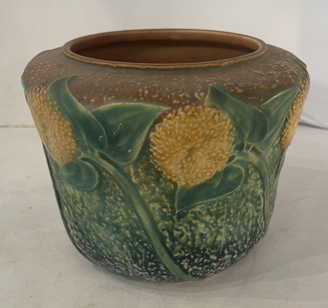 Roseville Sunflower Pottery Daisy Planter Vase (1 of 4)