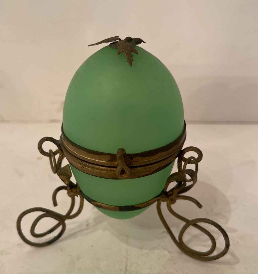 Green Opaline Glass Ormolu Bronze Egg Trinket Keepsake Box Casket (1 of 3)