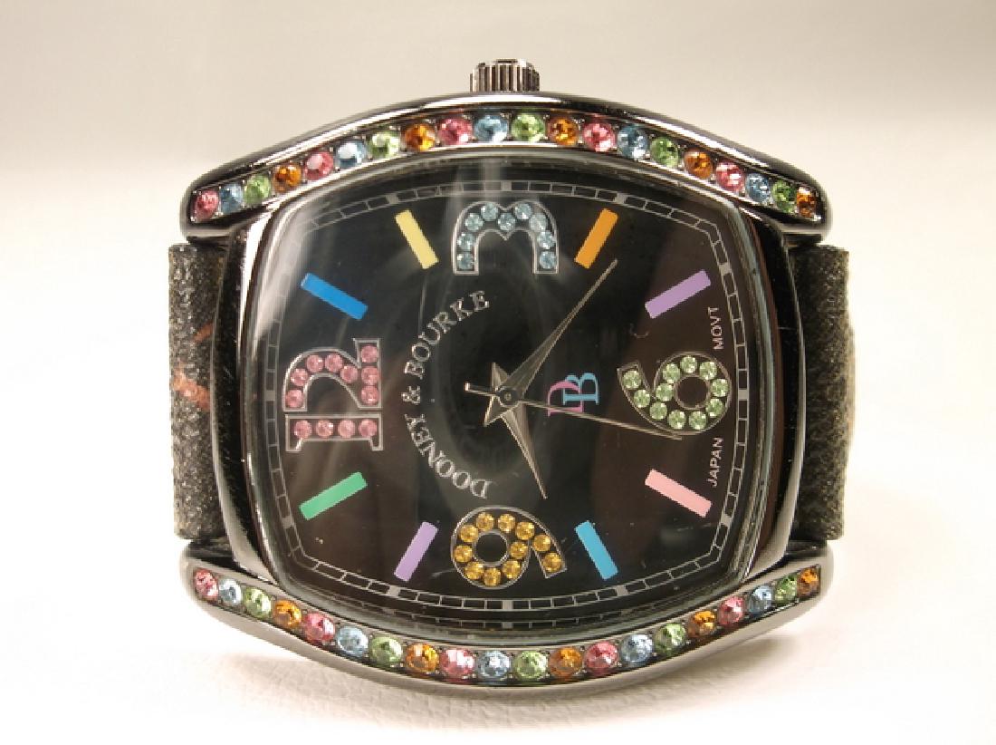 Black Leather Dooney & Bourke Colorful Wristwatch (1 of 6)