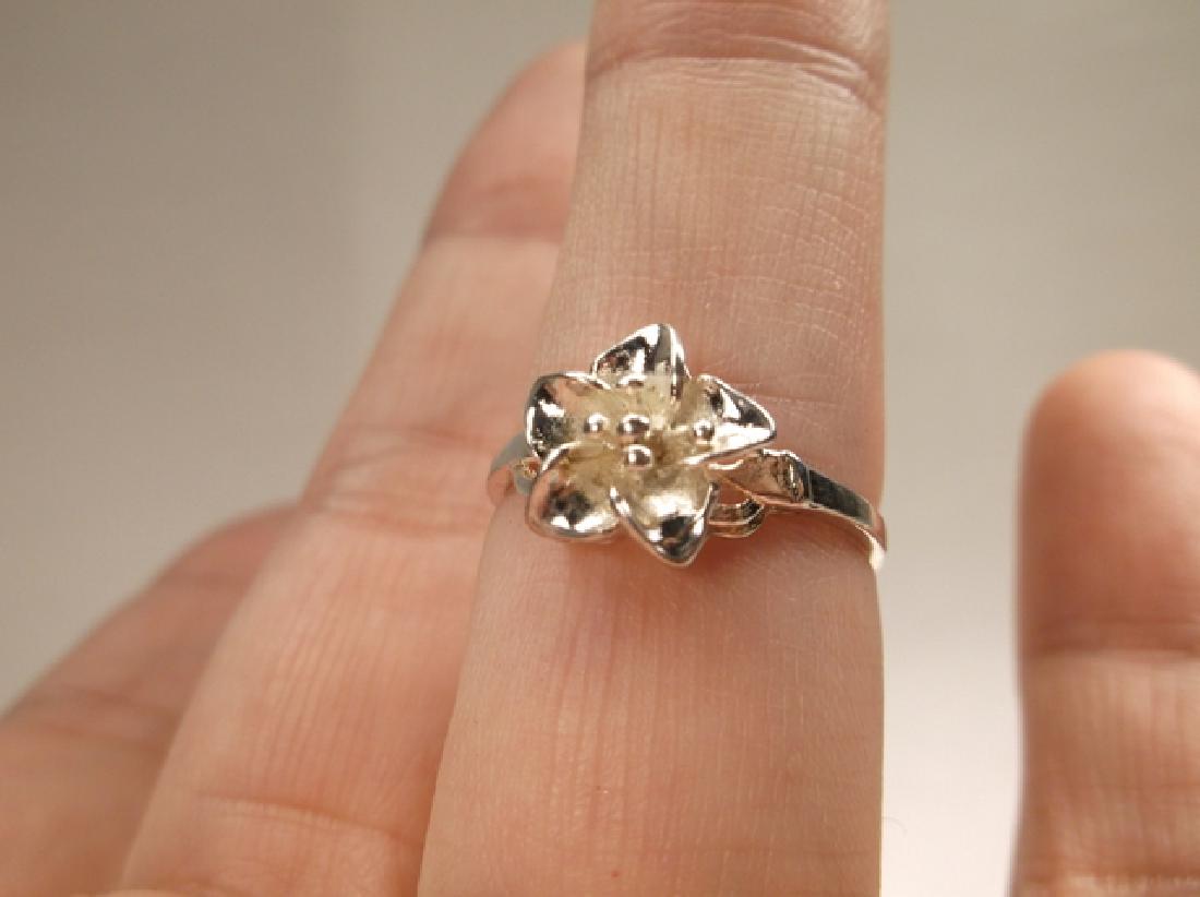 Stunning Sterling Silver Plumeria Flower Ring 7.5 sz (1 of 3)