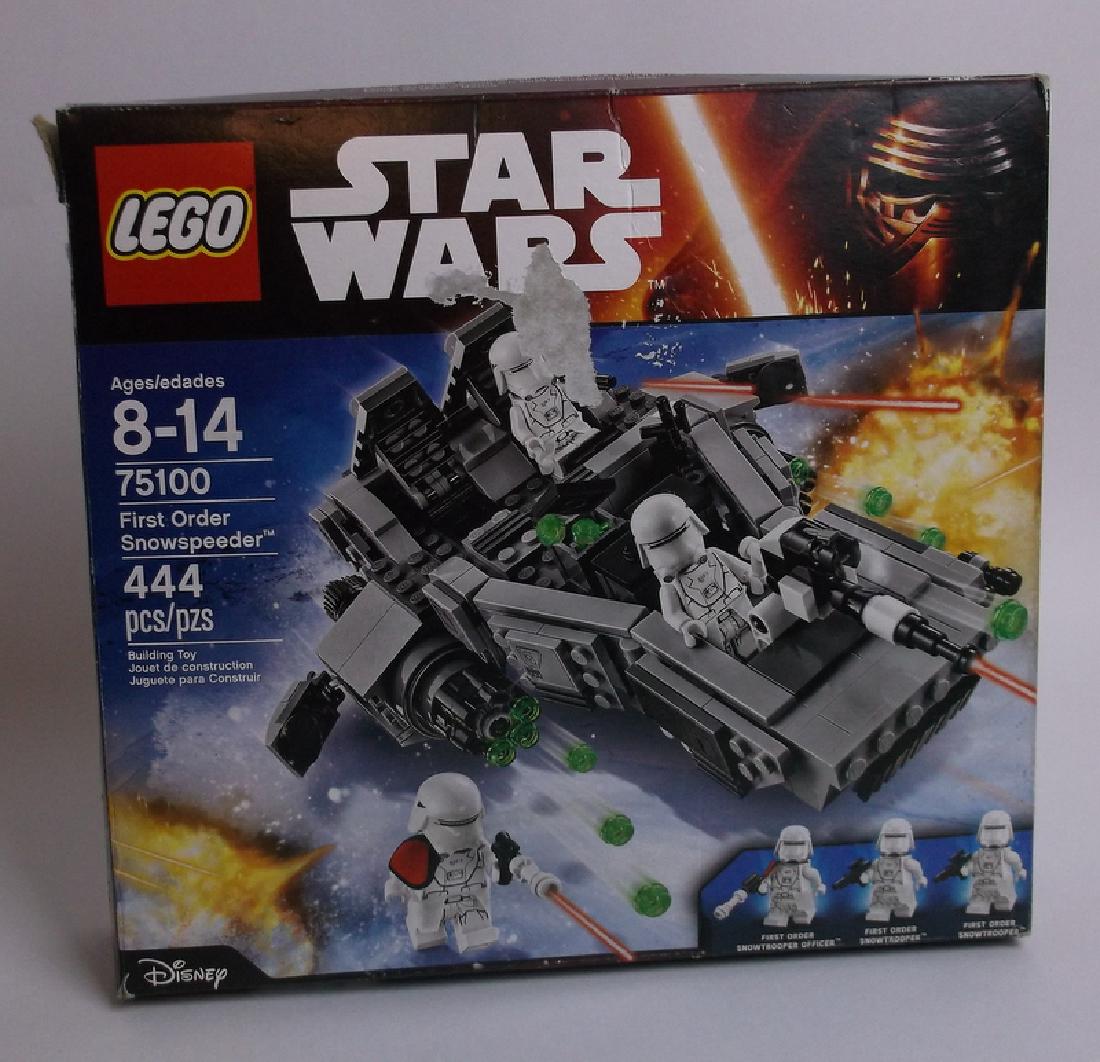 MIB Lego Star Wars Firt Order Snow Speeder Set (1 of 4)