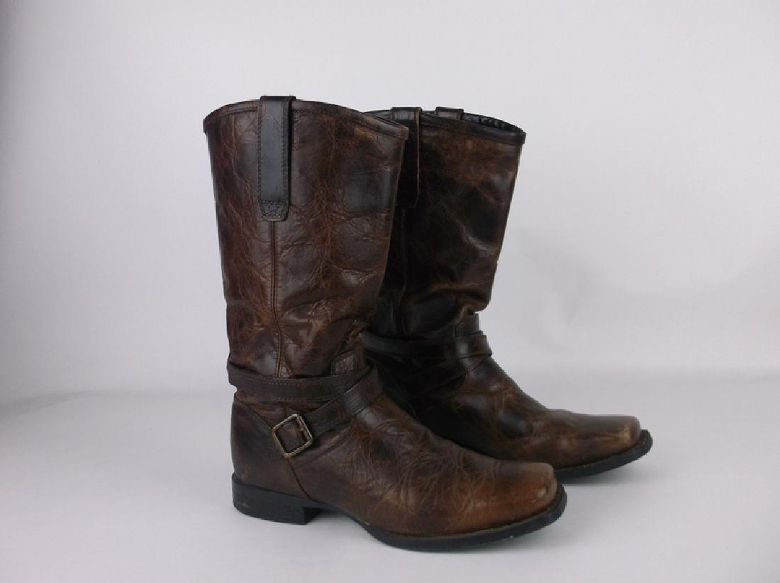 Hot Womens Durango Crush Leather Boots 7: Size 7, Great Look, Distressed in the best way. Pre-Owned but very nice