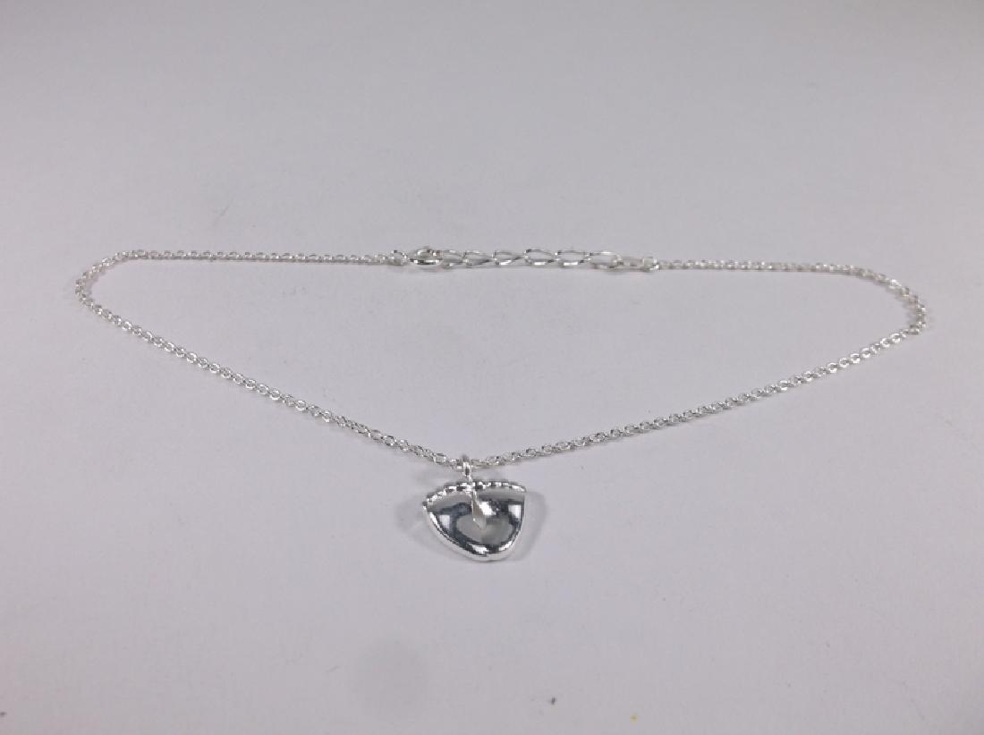 Stunning Sterling Silver Feet Anklet 10 Inch: excellent condition.