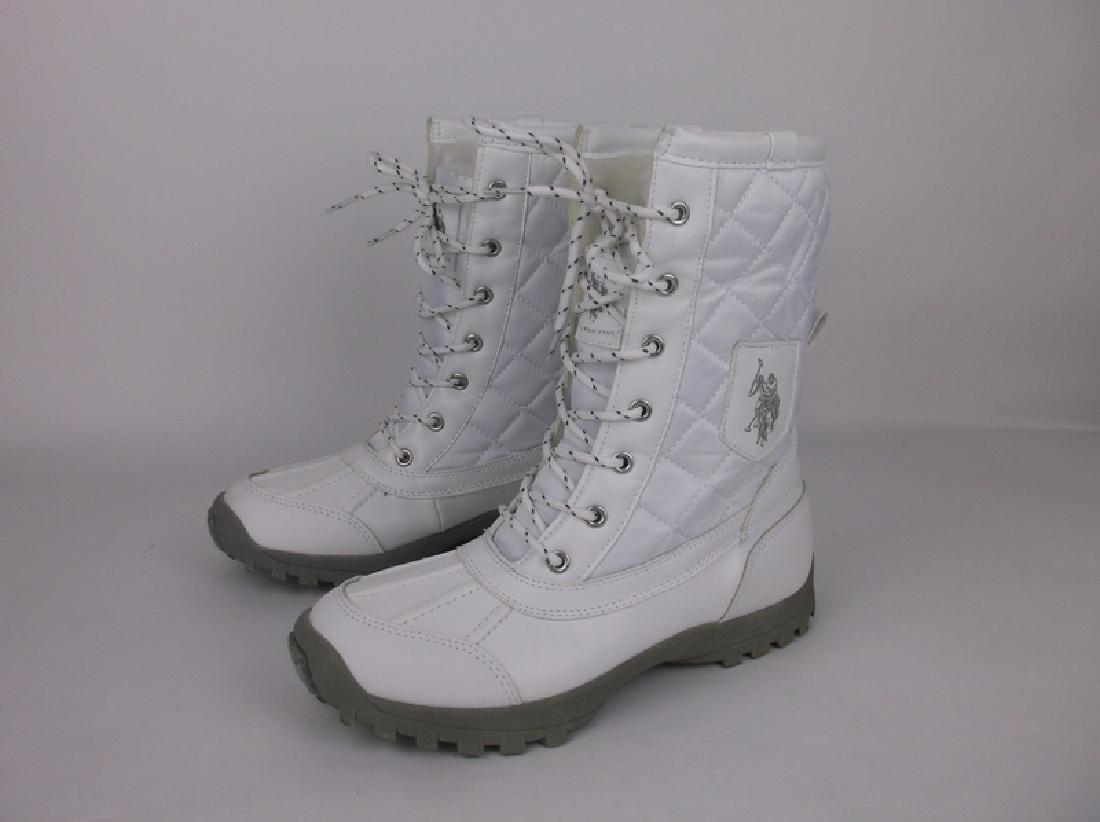 Gorgeous Womens Furry Polo Boots Size 8: size 8, these are photo shoot / runway shoes