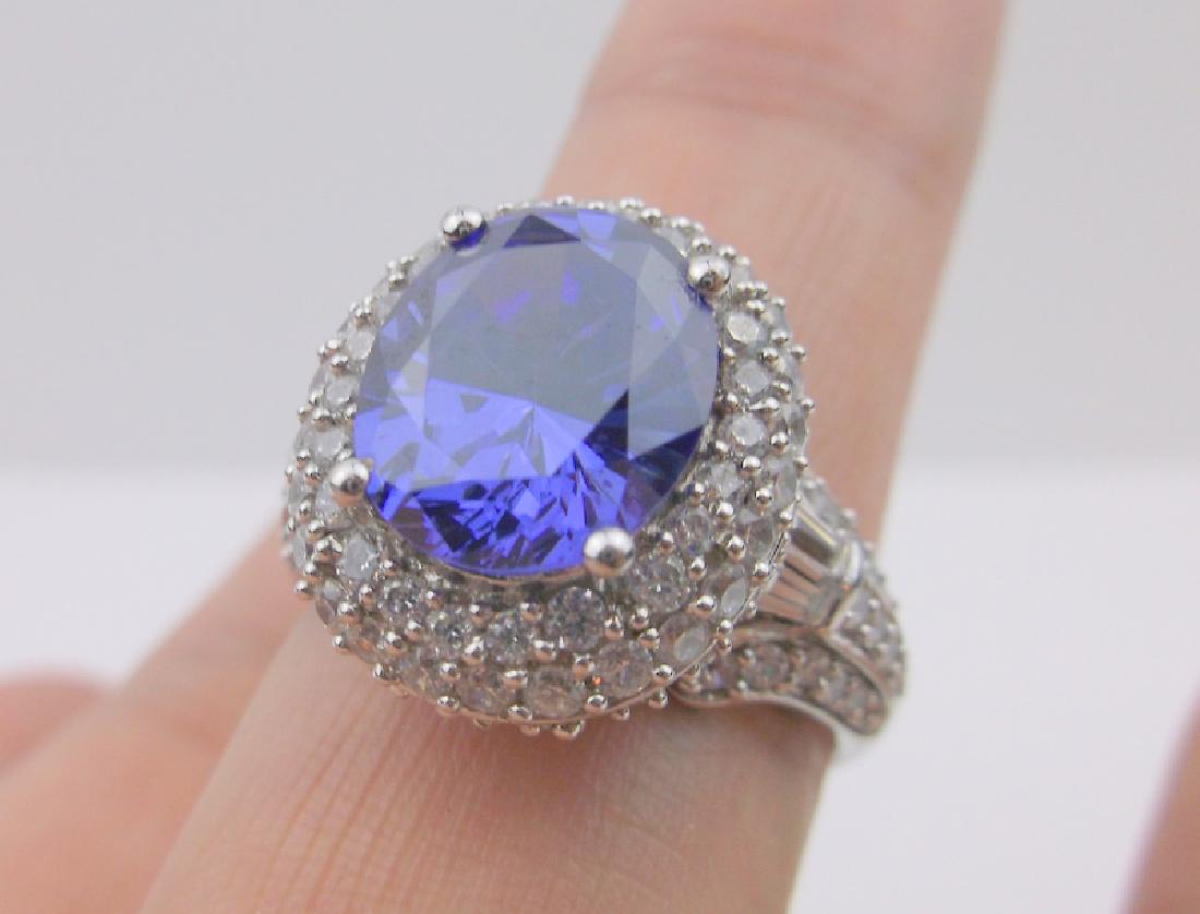 Sterling Silver Blue White Stone Ring 10 Stunning (1 of 2)