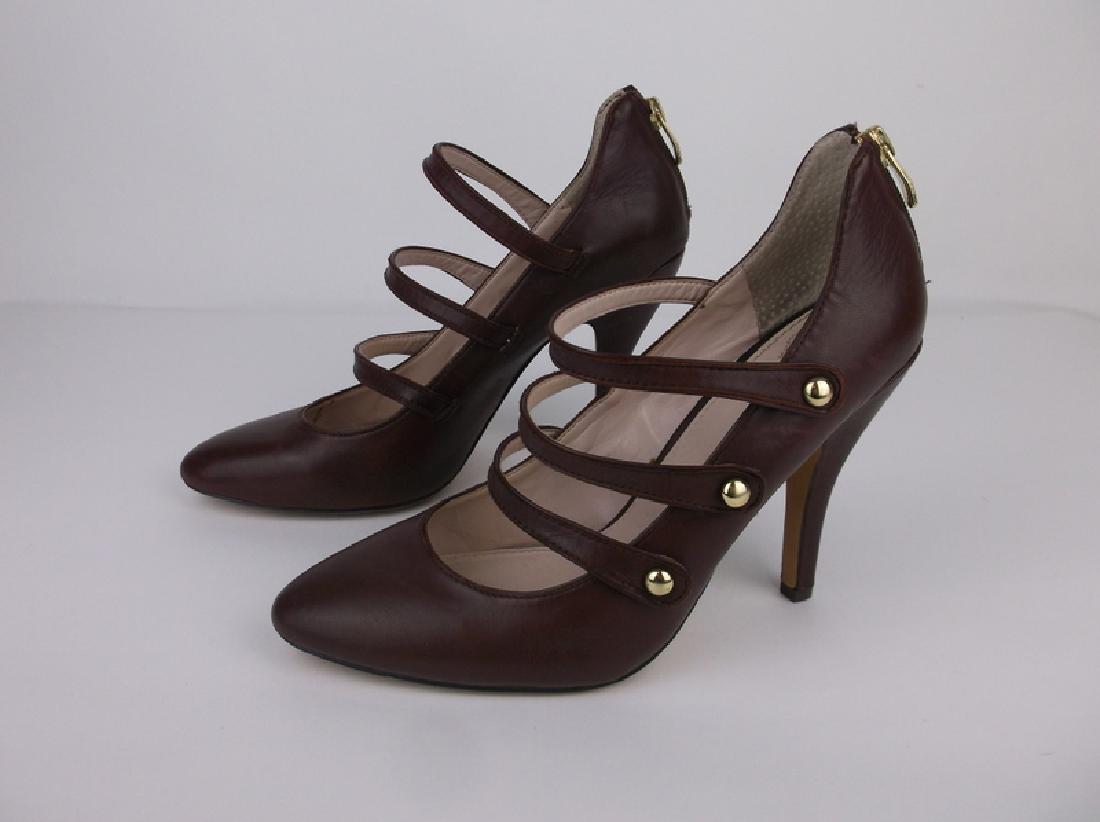 Gorgeous Hot Vince Camuto Leather Heels 8.5: Gorgeous Genuine Vince Camuto Leather heels in size 8.5