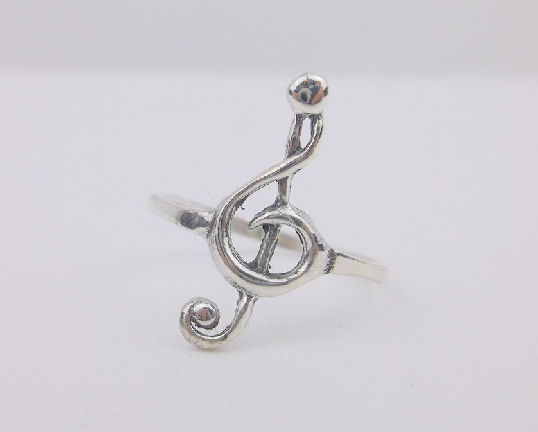 Stunning Sterling Silver Clef Note Ring 7 Music (1 of 2)