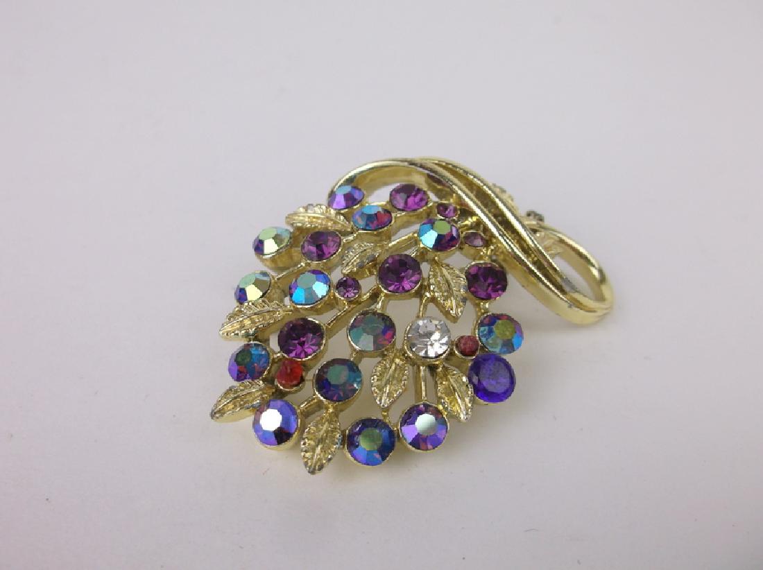 Stunning Vintage Lisner Rhinestone Brooch (1 of 2)