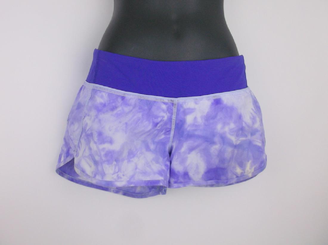 Hot Lululemon Athletic Shorts Small 4 (1 of 3)