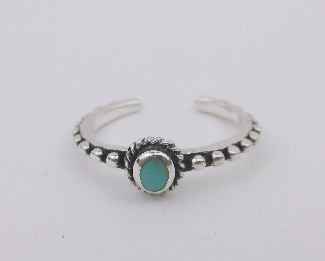 Stunning Sterling Silver Turquoise Toe Ring (1 of 2)