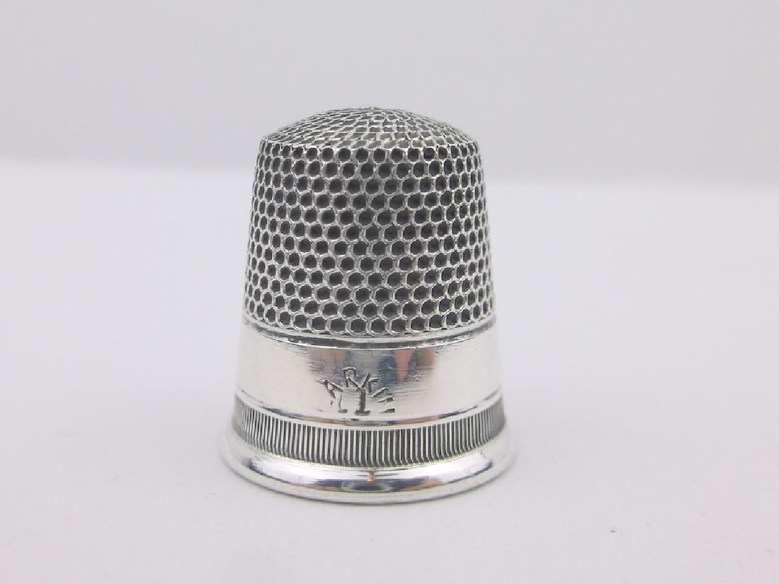 Stunning Antique Sterling Sewing Thimble: excellent condition
