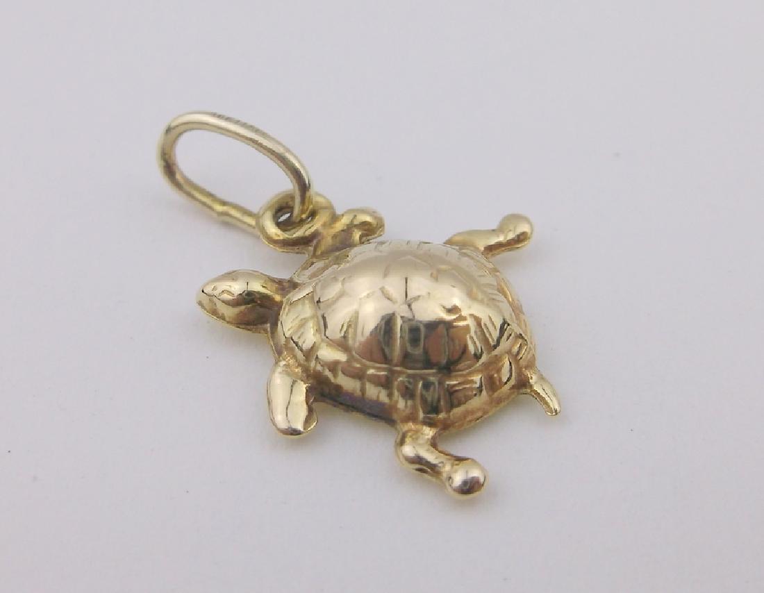 Stunning 10kt Gold Solid Turtle Pendant (1 of 2)