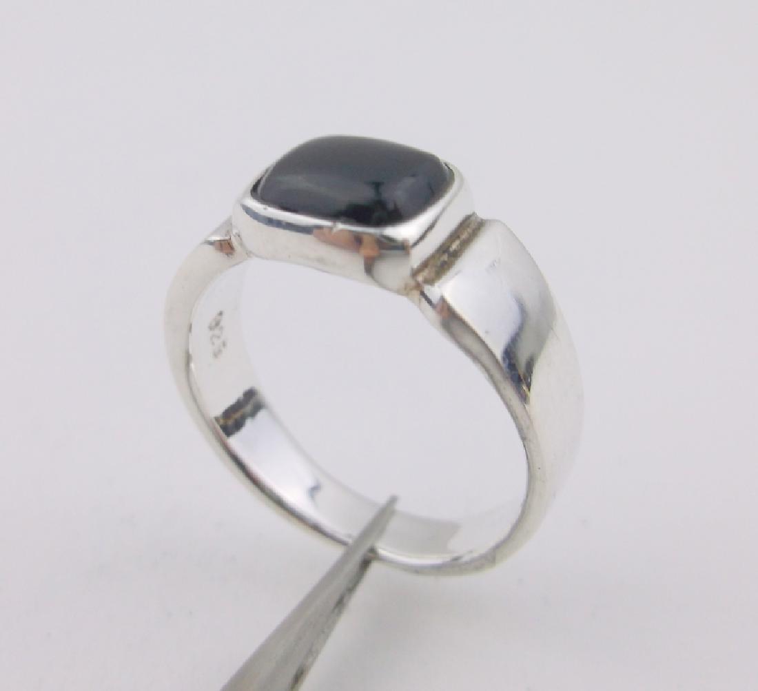 Stunning Sterling Silver Onyx Ring 5 (1 of 2)