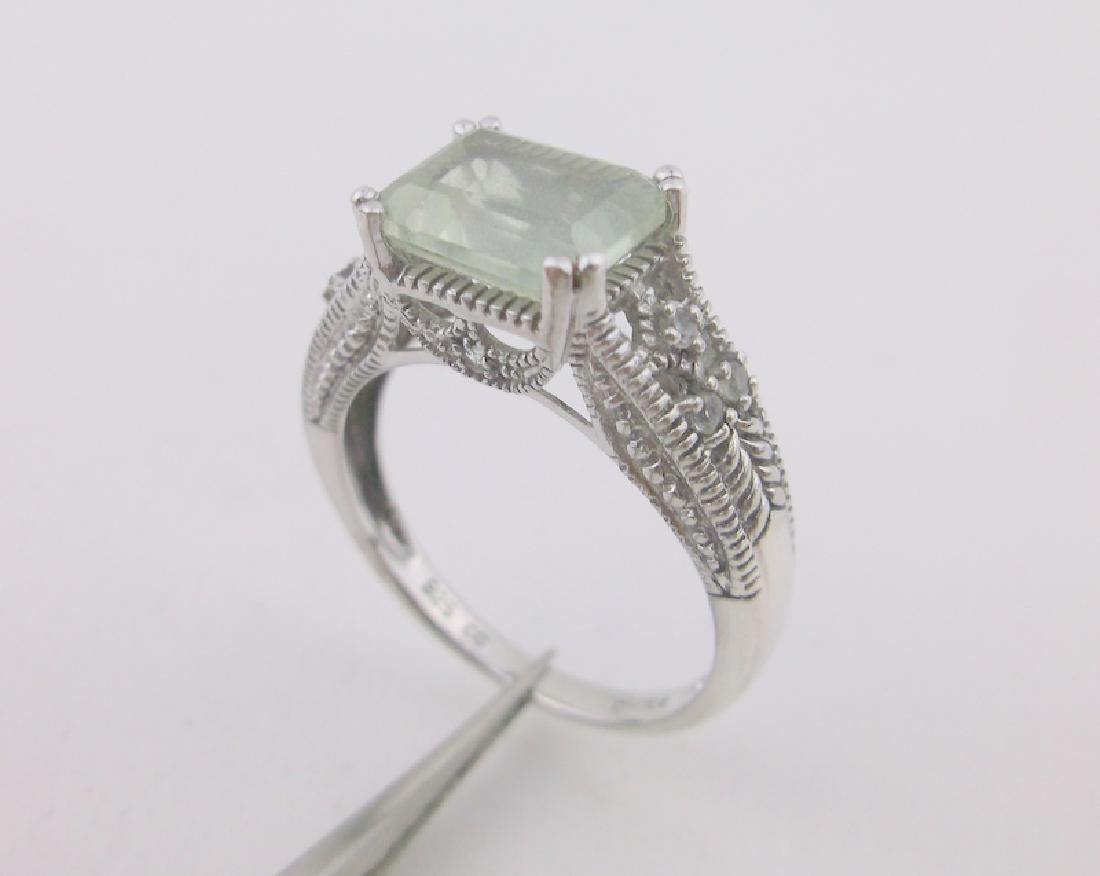 Stunning Sterling Silver Peridot Ring 8 (1 of 2)