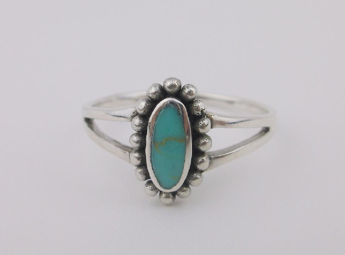 Stunning Sterling Silver Turquoise Ring 7 (1 of 1)