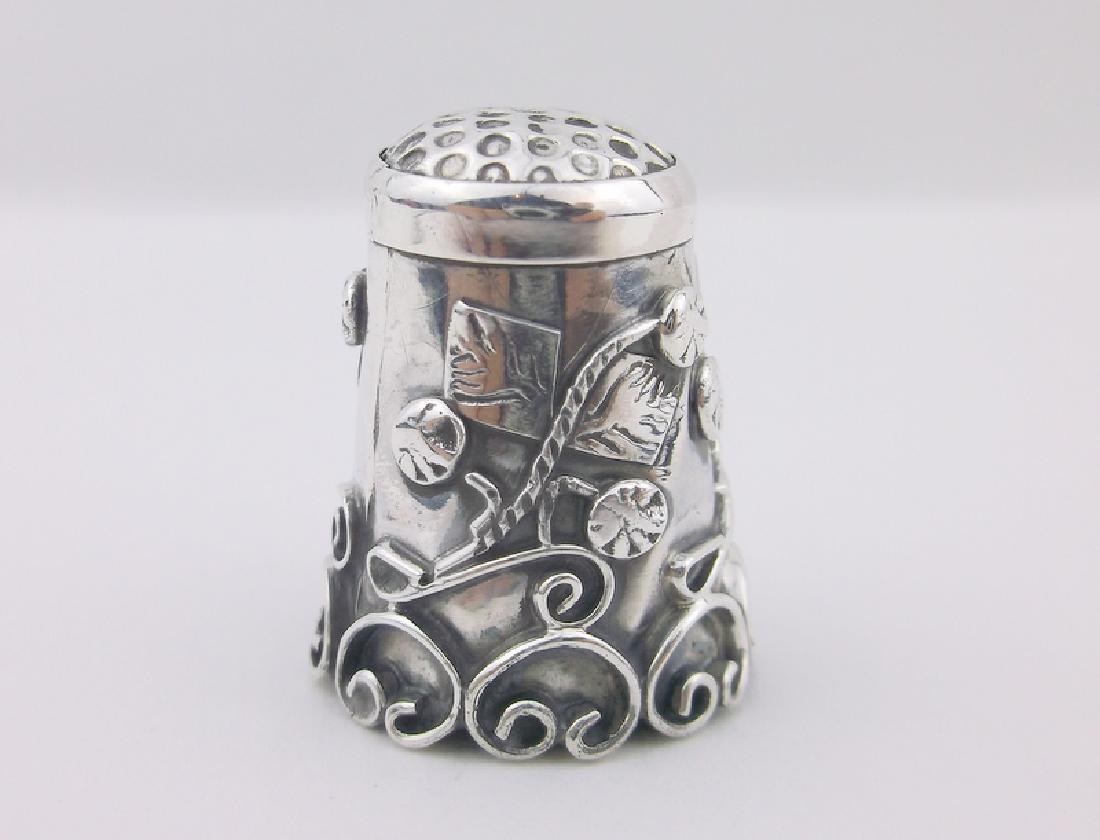 Antique Taxco Sterling Silver Sewing Thimble LMC (1 of 2)
