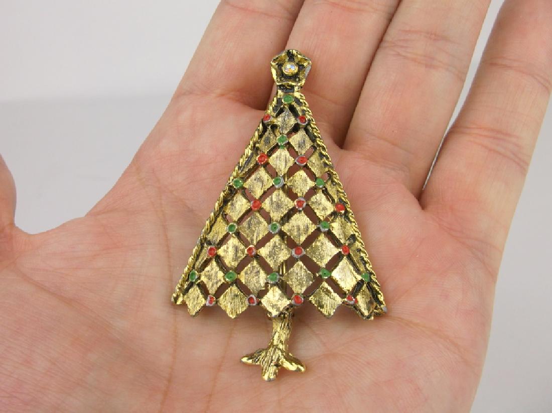 Gorgeous Vintage Christmas Tree Brooch (1 of 1)