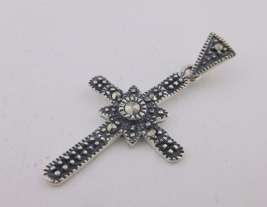Stunning Sterling Silver Marcasite Cross Pendant: excellent condition