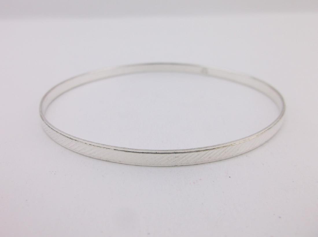 Stunning Sterling Silver Bangle Bracelet (1 of 2)