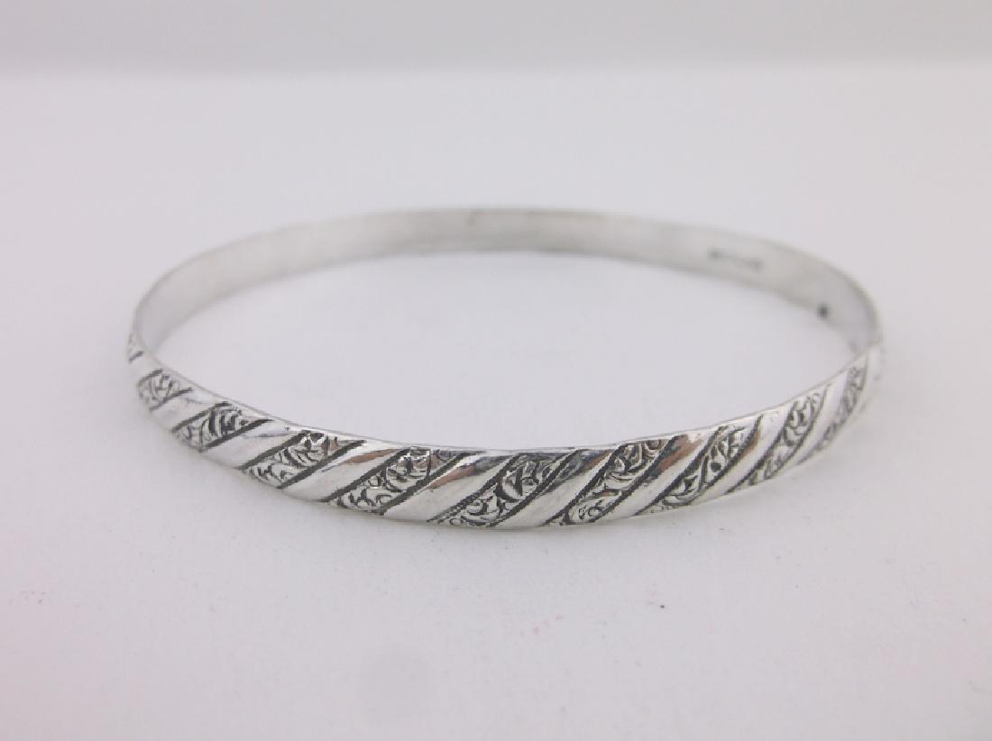 Gorgeous Antique Sterling Silver Bangle Bracelet (1 of 2)
