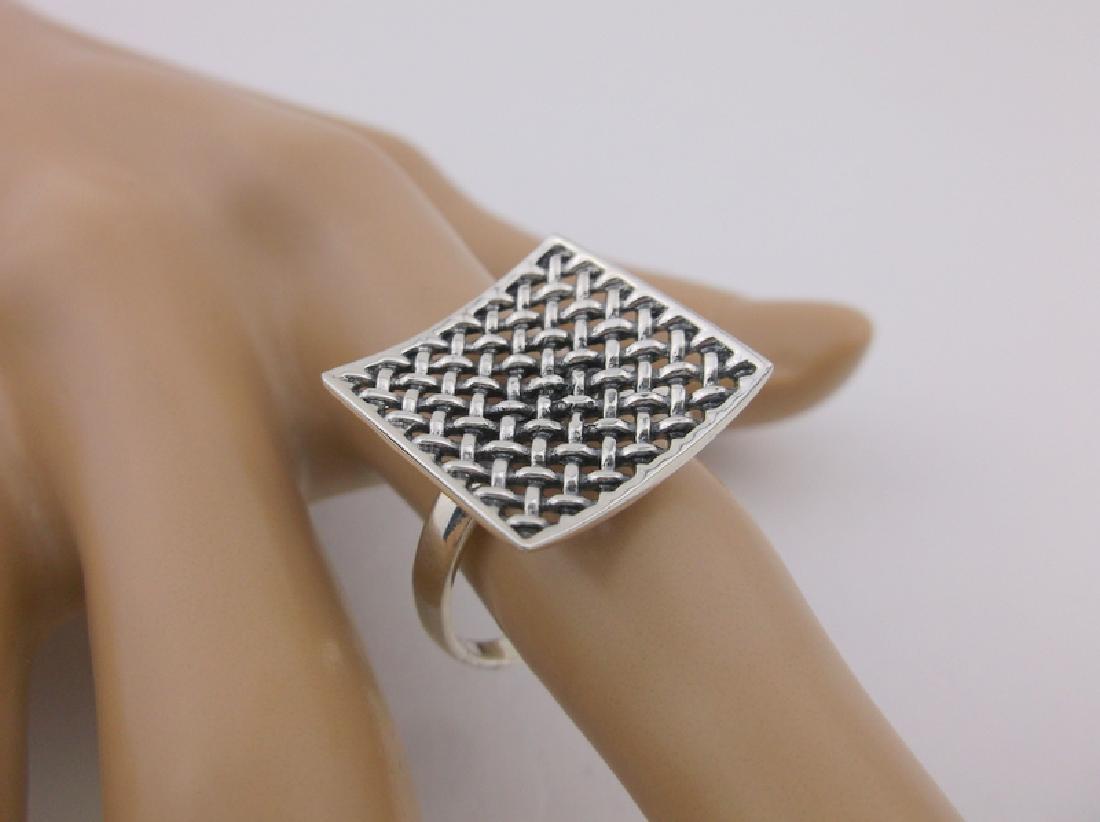 Stunning Sterling Silver Mesh Top Ring 10 Large (1 of 2)