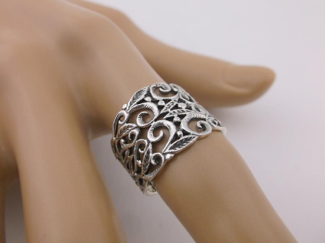 Stunning Sterling Silver Ornate Filigree Ring 7 (1 of 2)